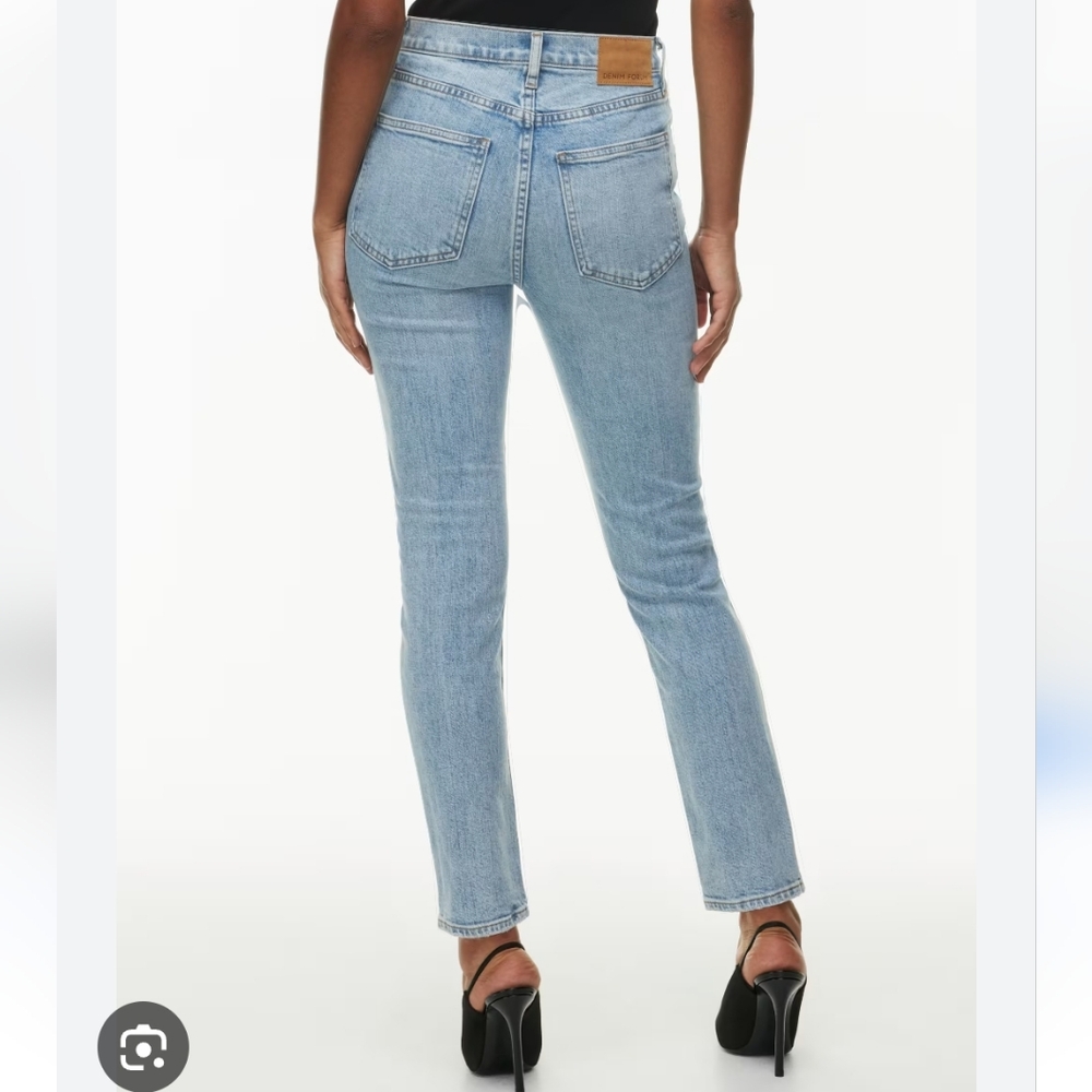 Denim Forum Yoko High Rise Slim Distressed Size 26 - Picture 2 of 14